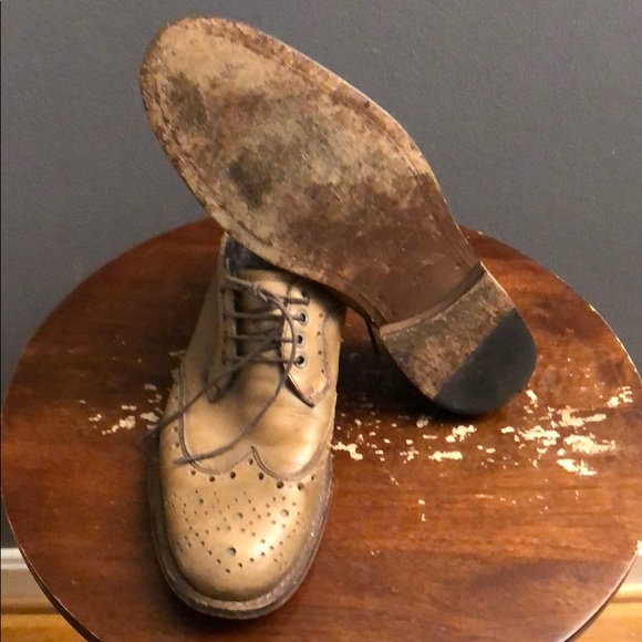 Kenneth Cole wingtip shoes - Picture 2 of 4
